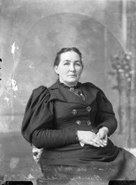 Photograph of Mrs.  D. W. McKenzie