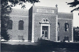 Photograph of the exterior of the Dalhousie Medical and Dental Library