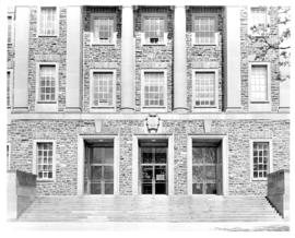Photograph of the main entrance of the Sir James Dunn Building