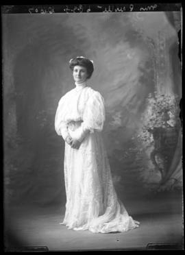 Photograph of Mrs. Dan Purtle