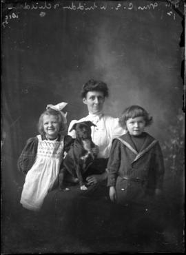 Photograph of Mrs. C.E. Whidden & children