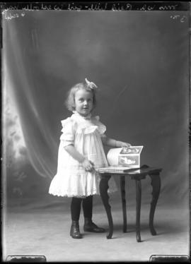 Photograph of the Daughter of Mrs. W.A Reid