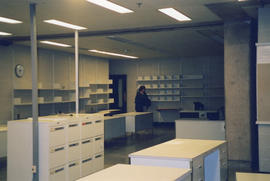 Photograph of the Killam reference room just prior to the 2001 renovation