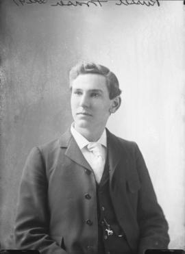 Photograph of Russel Fraser