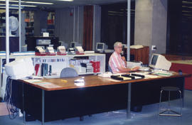 Photograph of the Science Reference Desk at the Killam Memorial Library, Dalhousie University