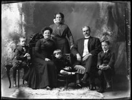 Photograph of Dr. Robert McDonald and family