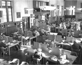 Photograph of students in the Macdonald library reading room