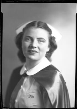 Photograph of Elizabeth Chisholm