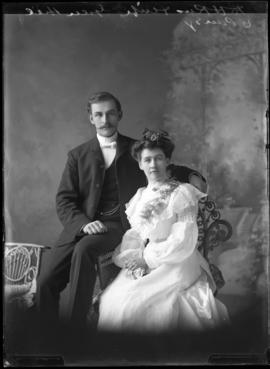 Photograph of Mr. & Mrs. D.H Ross