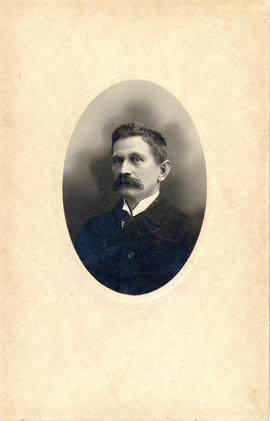 Portrait of Dr. Edward Farrell