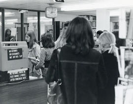 Photograph of students buying books at the Dalhousie Bookstore