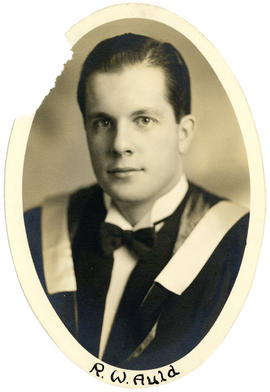 Portrait of R.W. Auld : Class of 1949