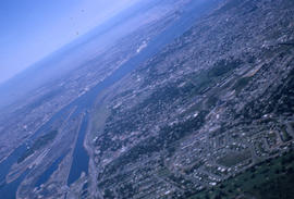 Aerial photograph of Montreal