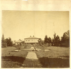 Photograph of an unidentified house