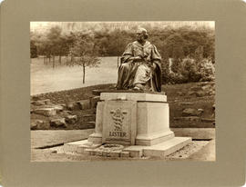 Photograph of the Lord Joseph Lister Statue