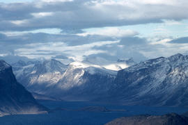 Photograph of mountains in the eastern Canadian Arctic