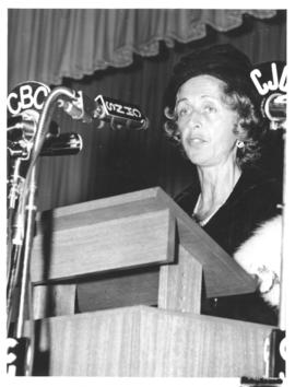 Photograph of Lady Dunn speaking at the opening ceremony of the Sir James Dunn Building