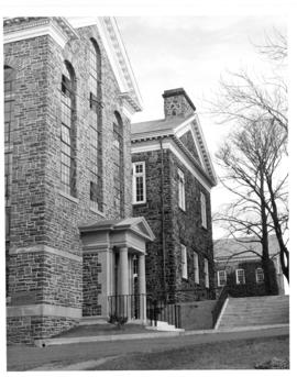 Photograph of the O. E. Smith wing of the MacDonald Memorial Library