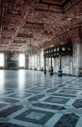 Photograph of the Banquet Hall in Frederiksborg Castle (Slot)