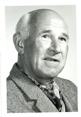 Portrait of Thomas Head Raddall wearing a tweed jacket