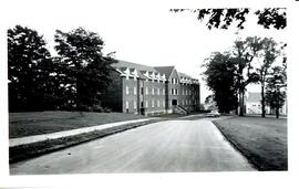 Photograph of Trueman House on the Nova Scotia Agricultural College campus